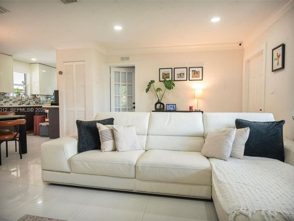 150 NE 31st St , Pompano Beach, FL 33064