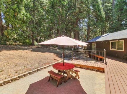 7115 Lakewood Dr, Pollock Pines, CA 95726 Photo