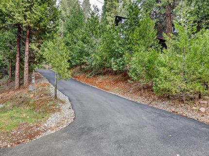 7115 Lakewood Dr, Pollock Pines, CA 95726 Photo