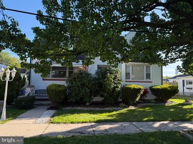 332 MADISON STREET, BRISTOL, PA 19007