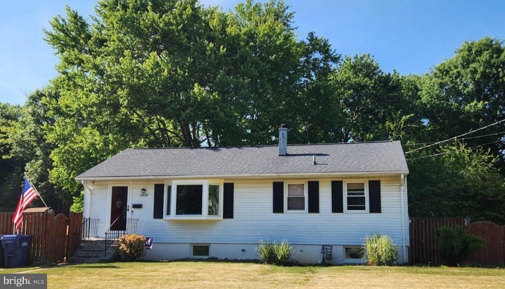 2434 Phillips Drive, Alexandria, VA 22306 Main Photo