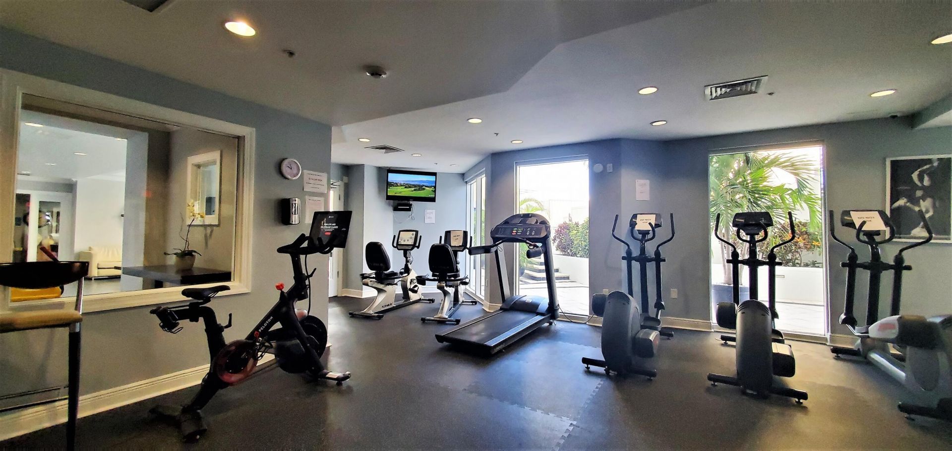 255 Evernia Street, Unit 1215, West Palm Beach, FL 33401 Photo
