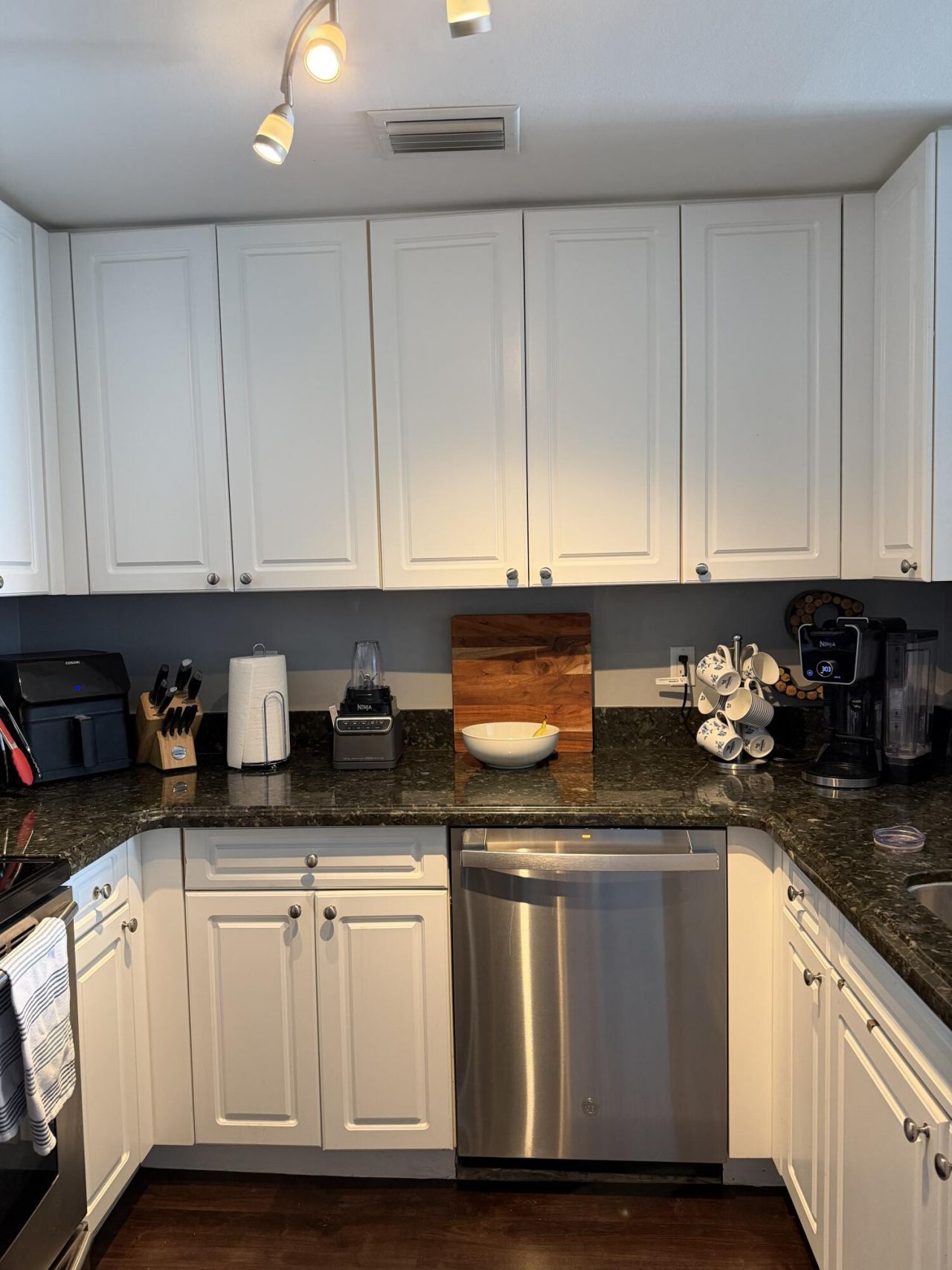 255 Evernia Street, Unit 1215, West Palm Beach, FL 33401 Photo