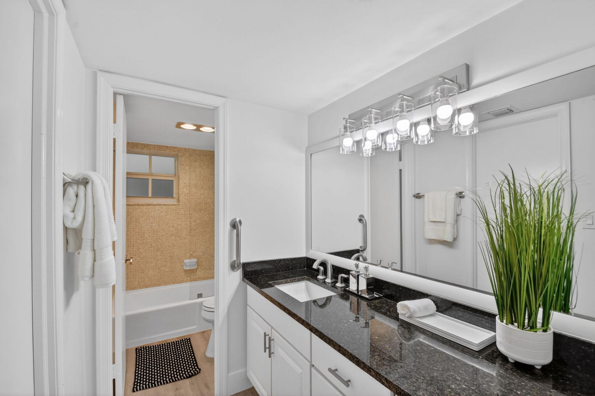 1250 Sugar Sands Boulevard, Unit 110, Singer Island, FL 33404 Photo