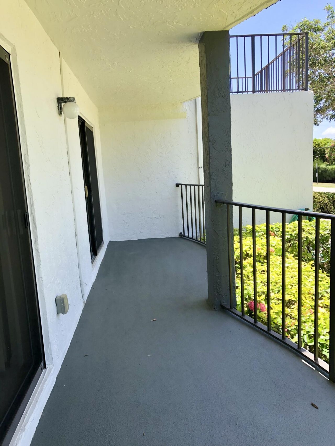 4013 N Ocean Drive N, Unit 109, Lauderdale by the Sea, FL 33308 Photo