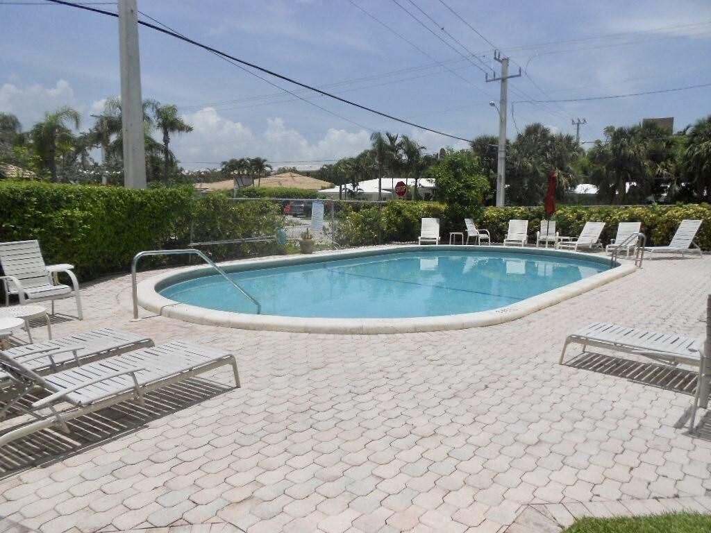 4013 N Ocean Drive N, Unit 109, Lauderdale by the Sea, FL 33308 Photo