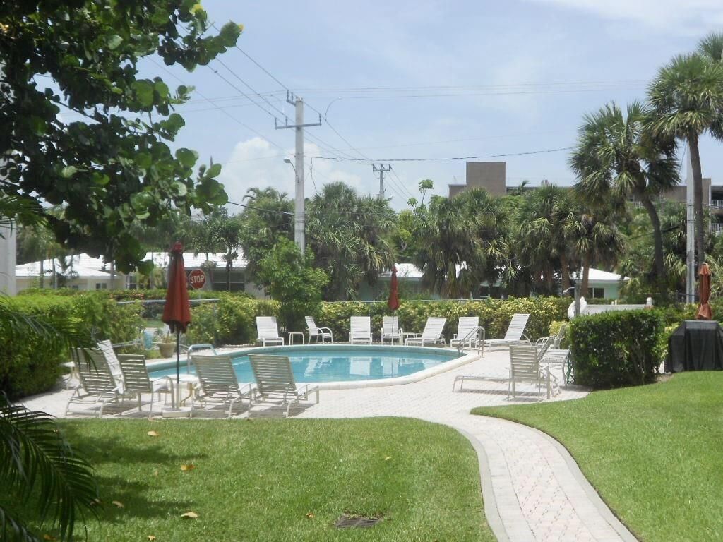 4013 N Ocean Drive N, Unit 109, Lauderdale by the Sea, FL 33308 Photo