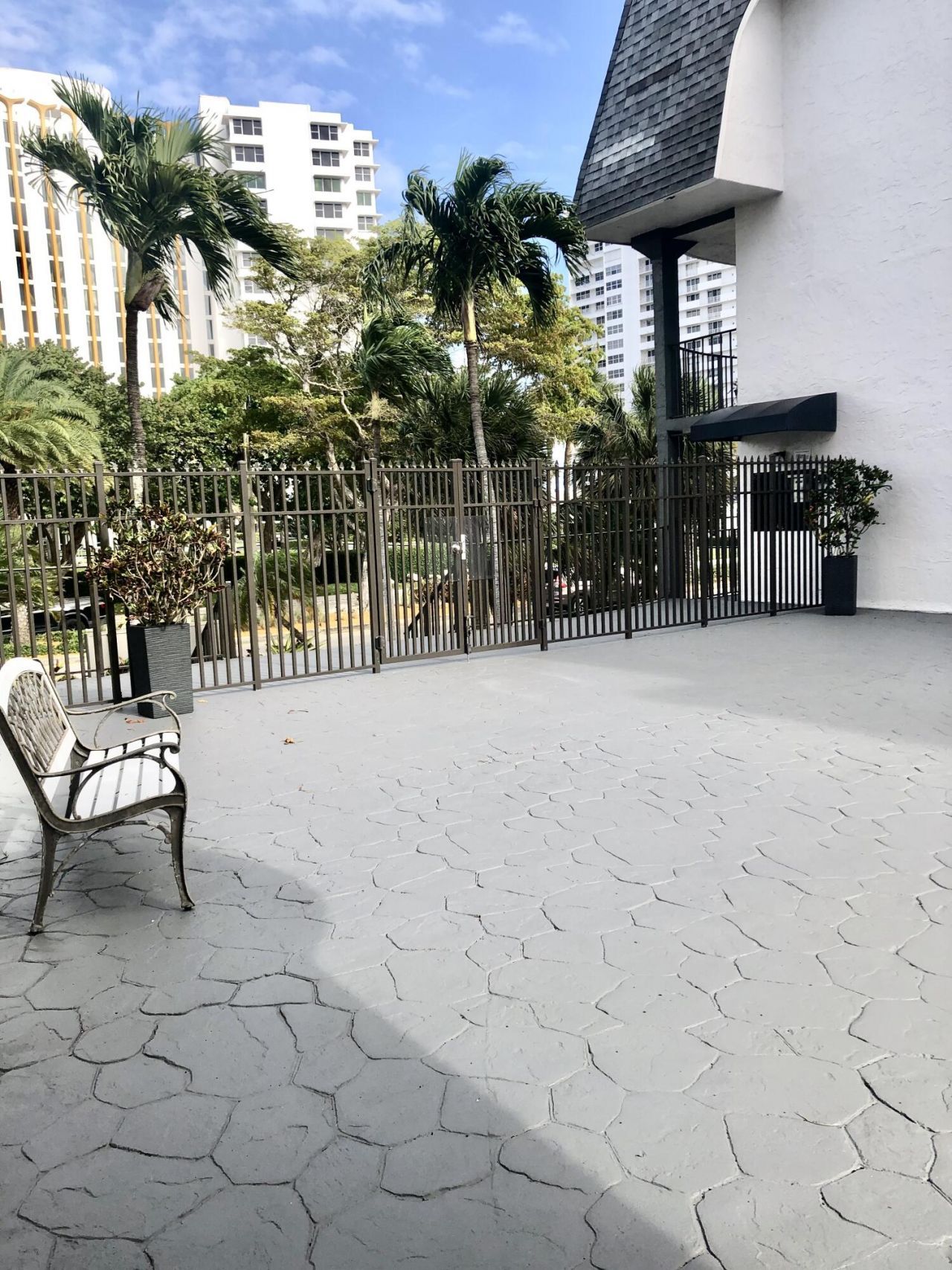 4013 N Ocean Drive N, Unit 109, Lauderdale by the Sea, FL 33308 Photo