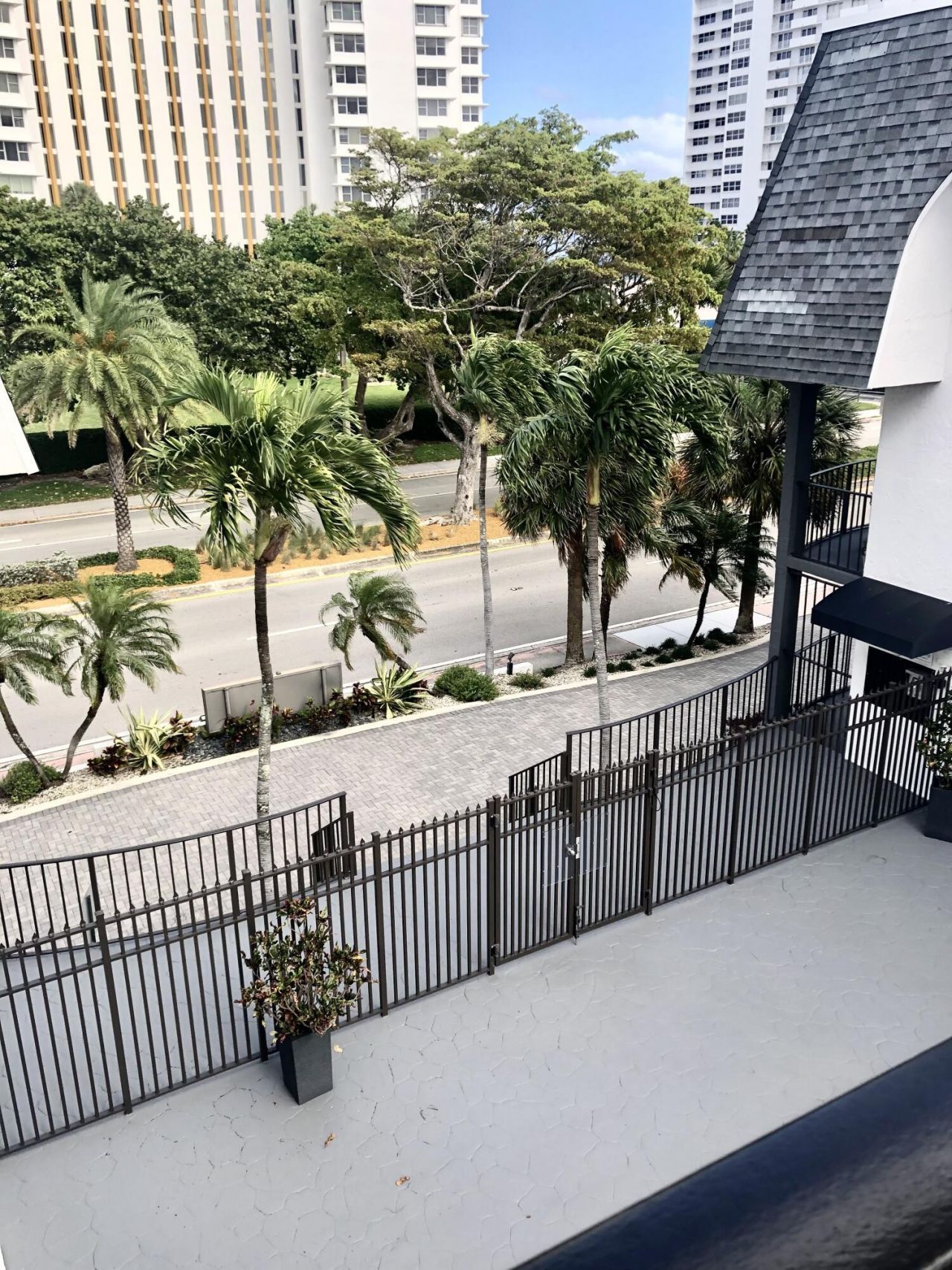 4013 N Ocean Drive N, Unit 109, Lauderdale by the Sea, FL 33308 Photo