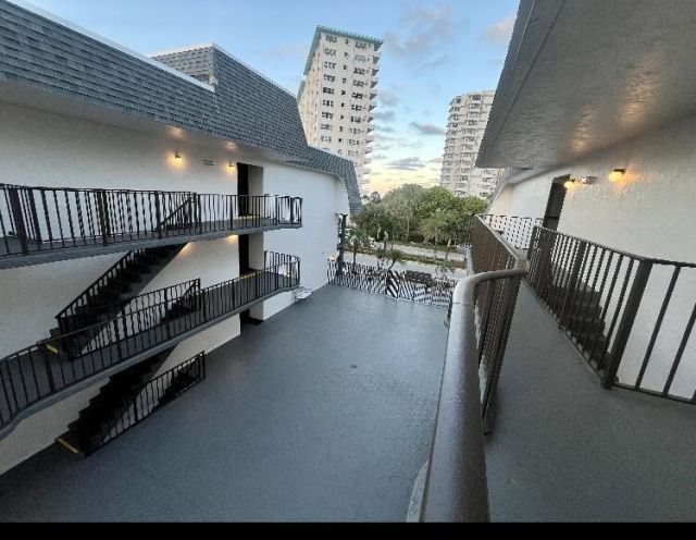 4013 N Ocean Drive N, Unit 109, Lauderdale by the Sea, FL 33308 Photo
