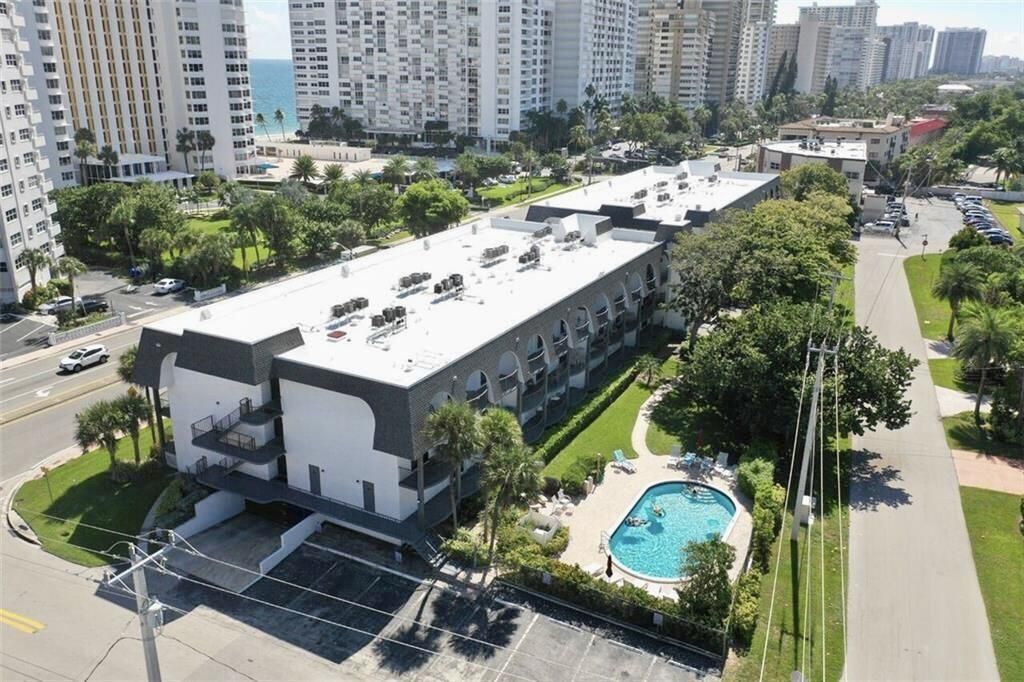 4013 N Ocean Drive N, Unit 109, Lauderdale by the Sea, FL 33308 Photo