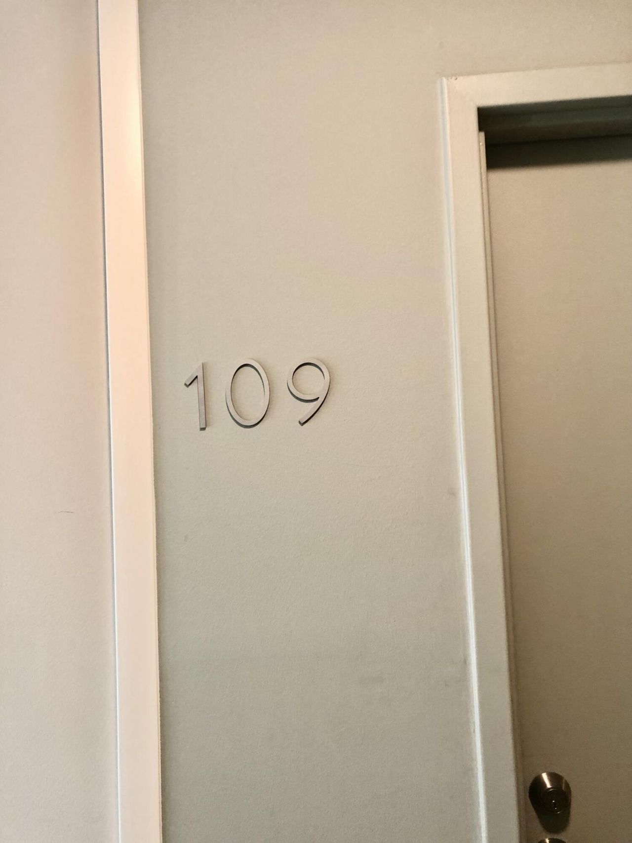 4013 N Ocean Drive N, Unit 109, Lauderdale by the Sea, FL 33308 Photo