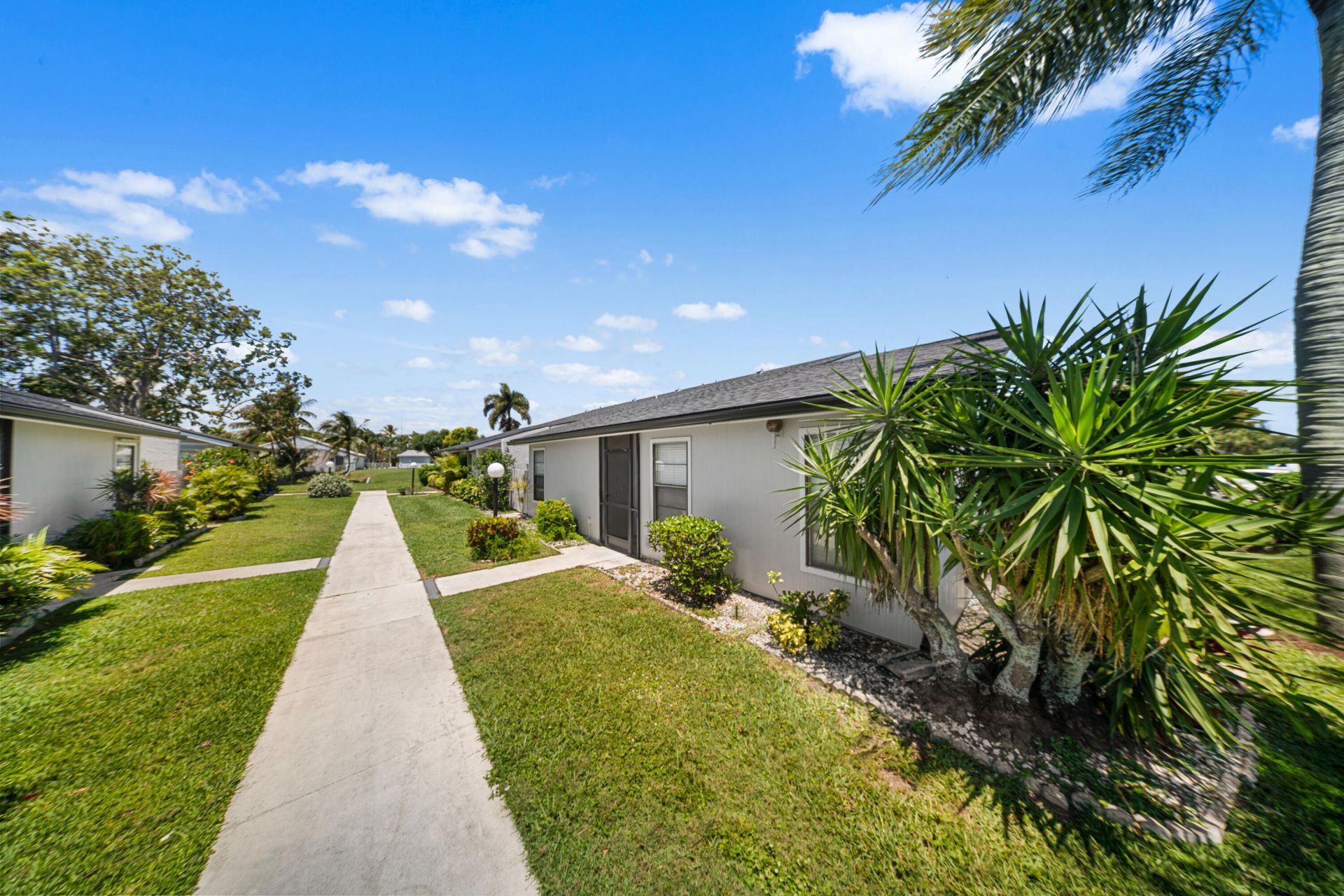 4255 Willow Pond Circle, Unit A, West Palm Beach, FL 33417 Photo