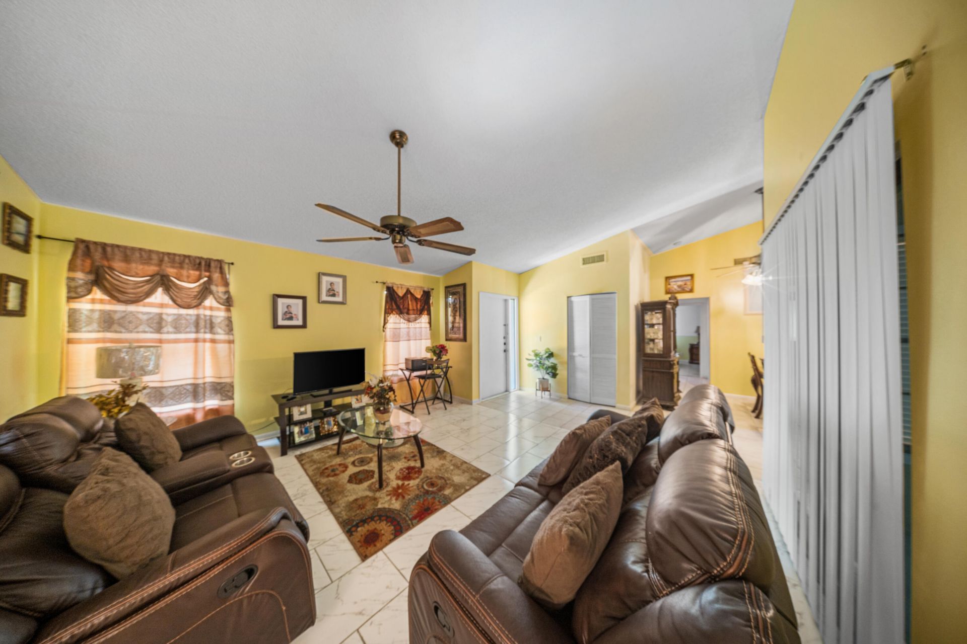 4255 Willow Pond Circle, Unit A, West Palm Beach, FL 33417 Photo