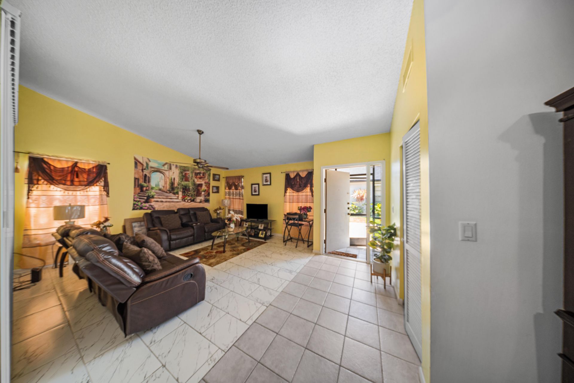 4255 Willow Pond Circle, Unit A, West Palm Beach, FL 33417 Photo