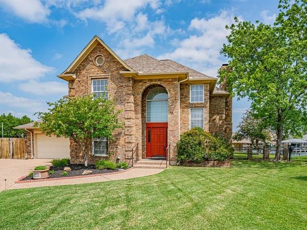 2401 Pebble Drive, Granbury, TX 76048