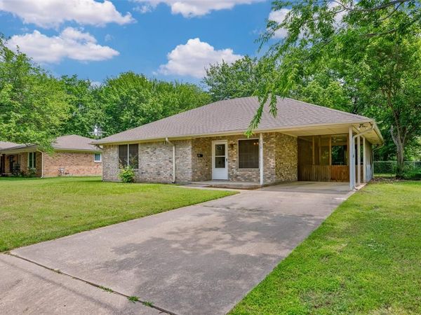 110 Pecan Street, Whitesboro, TX 76273