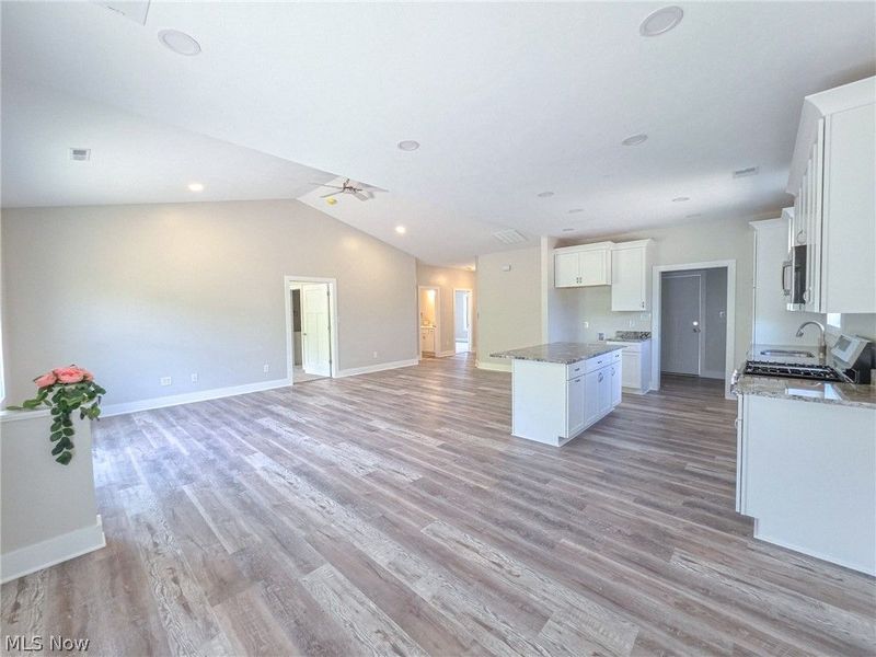 49101 Fairway, East Liverpool, OH 43920 Photo 10