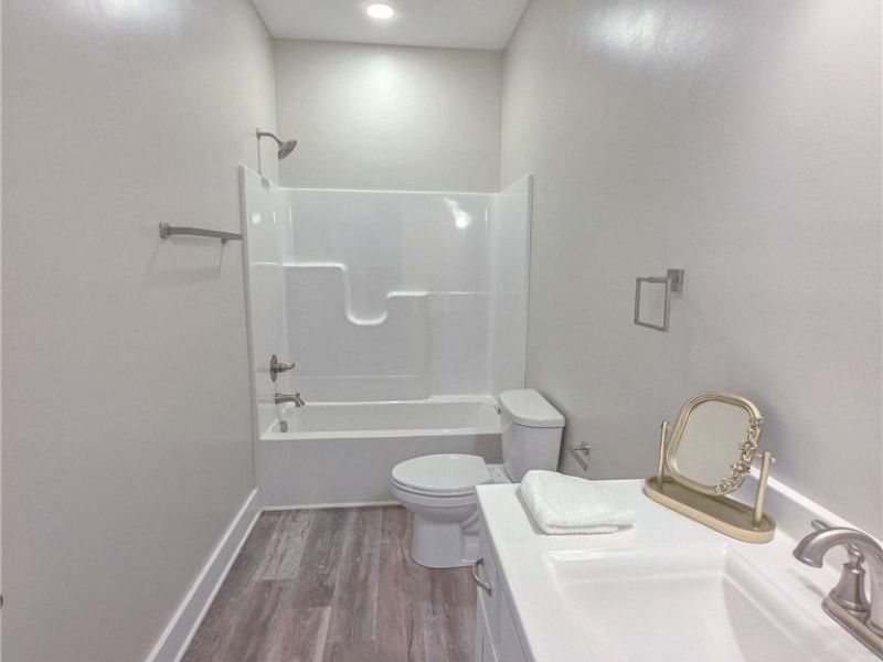 49101 Fairway, East Liverpool, OH 43920 Photo 21