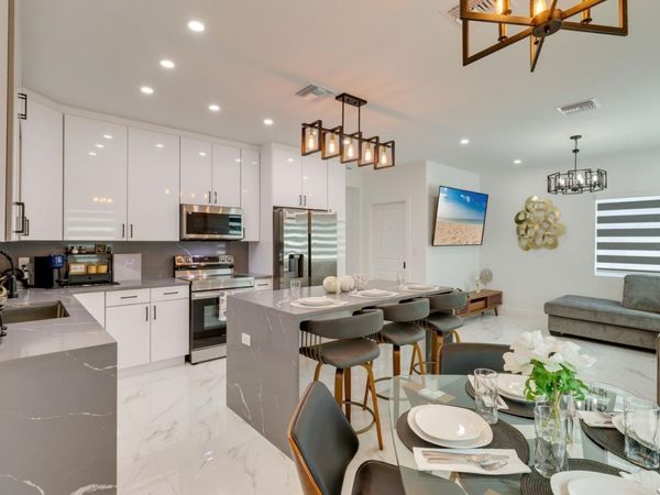 VERO BEACH, FL 32960