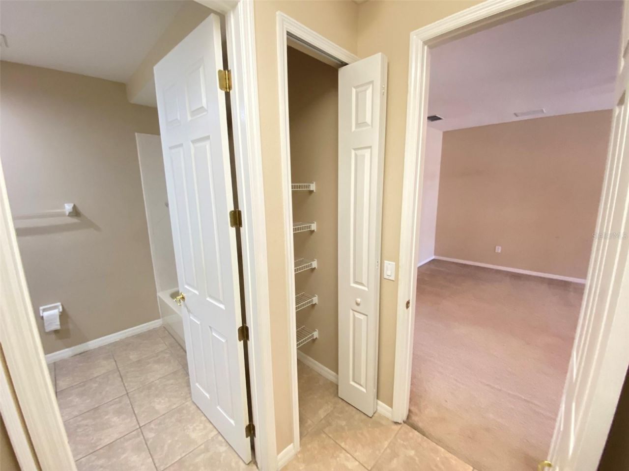 519 Terrace Spring Drive , Orlando, FL 32828 Photo