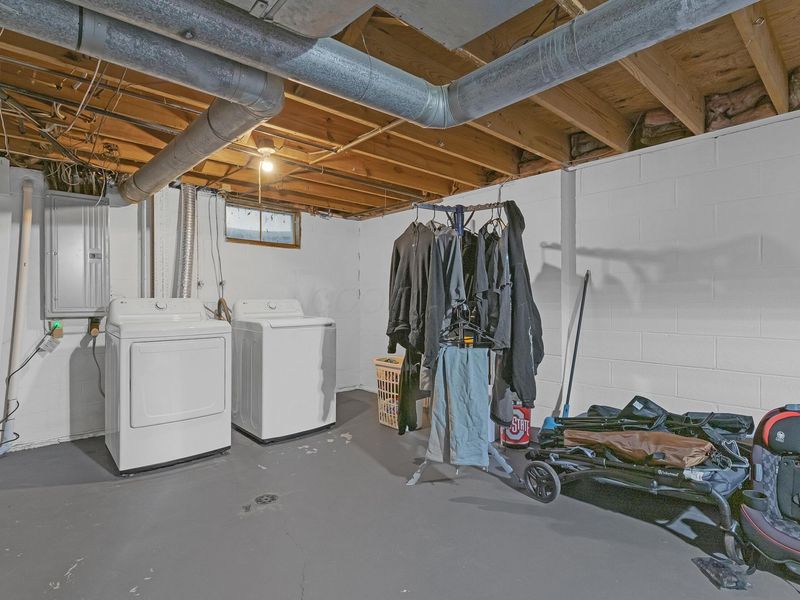 1944 Coghill Drive , Columbus, OH 43229 Photo 15