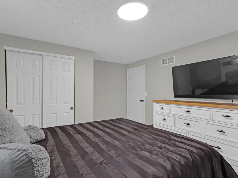 1944 Coghill Drive , Columbus, OH 43229 Photo 7