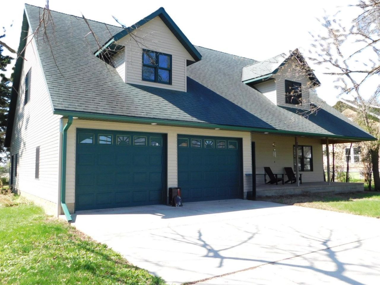 79 1st Avenue S, Wood Lake, MN 56297