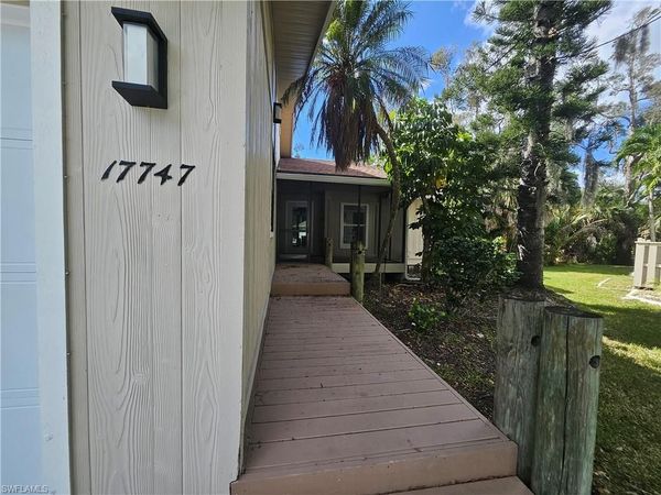17747 port boca CT , FORT MYERS, FL 33908
