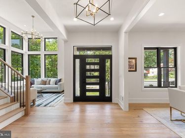1915 GREAT FALLS STREET, MCLEAN, VA 22101