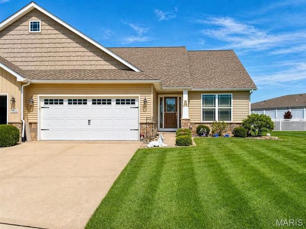 7321 Graythorn Court , Unit A, Troy, IL 62294