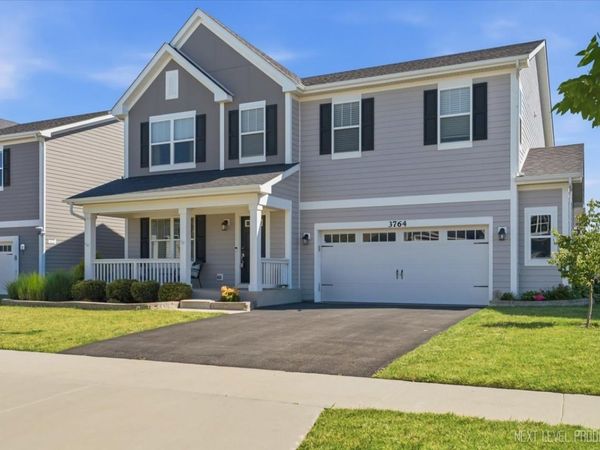 3764 St James Court, Elgin, IL 60124
