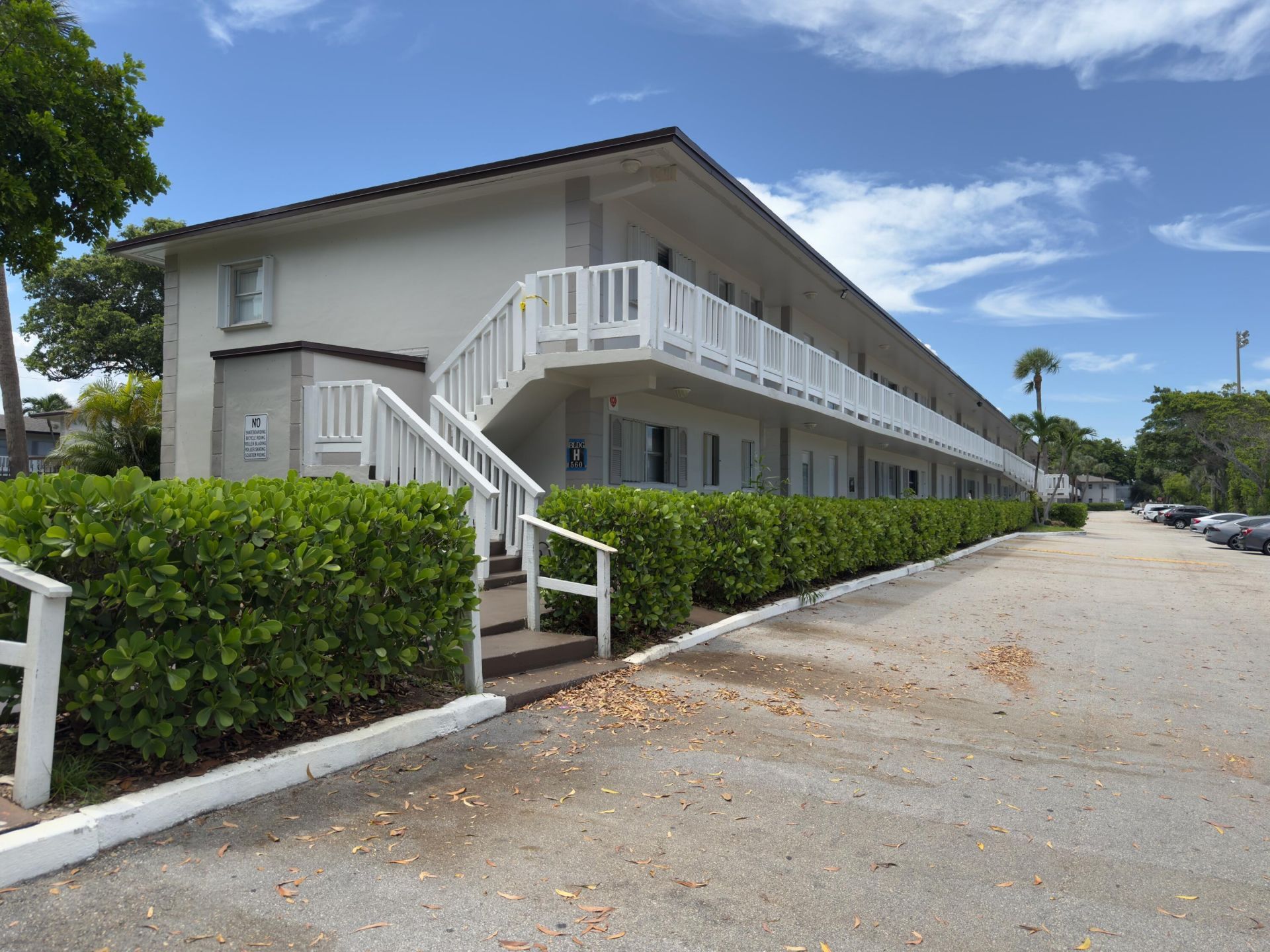 560 SE 2nd Avenue, Deerfield Beach, FL 33441 Photo