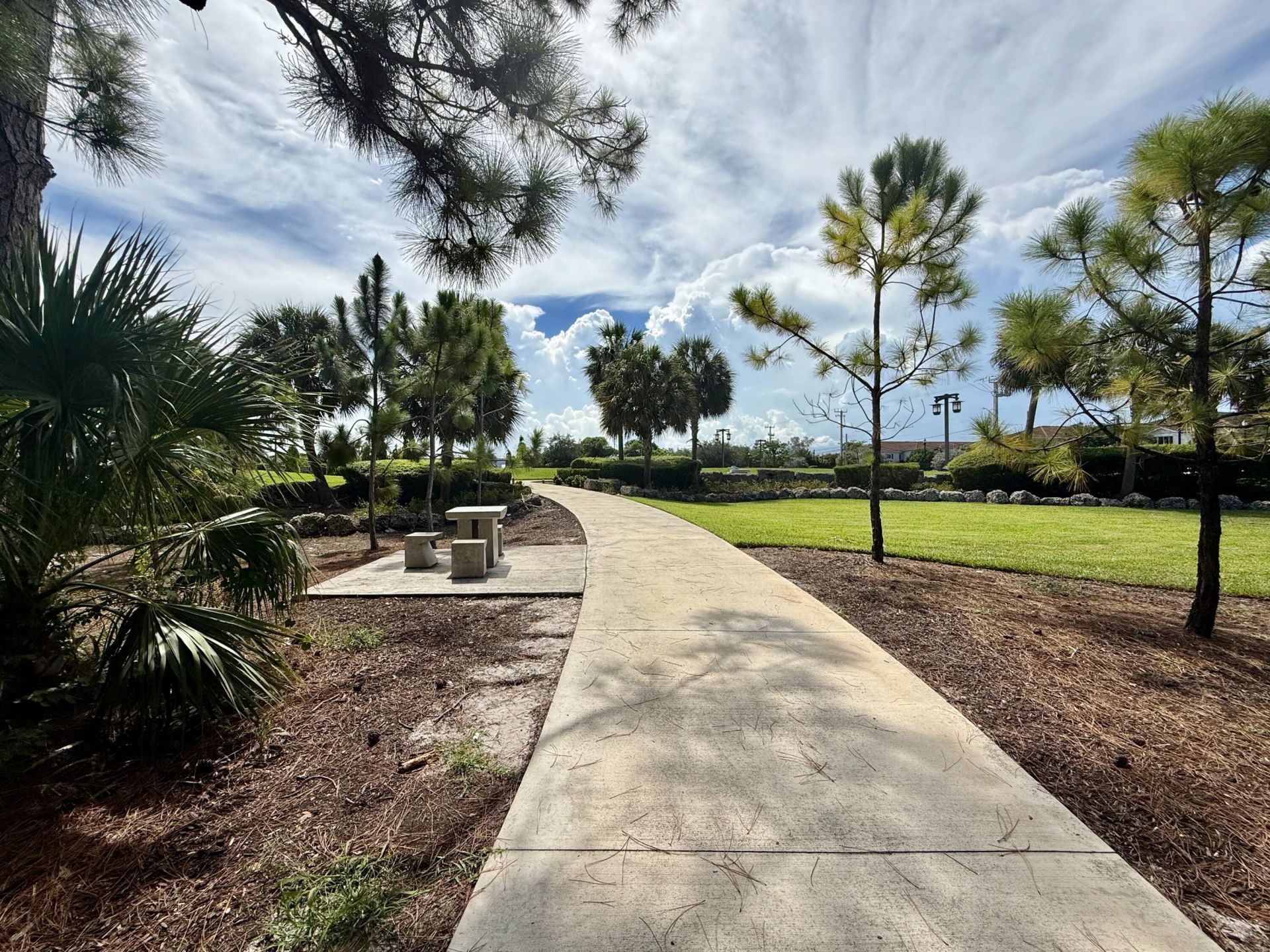 560 SE 2nd Avenue, Deerfield Beach, FL 33441 Photo