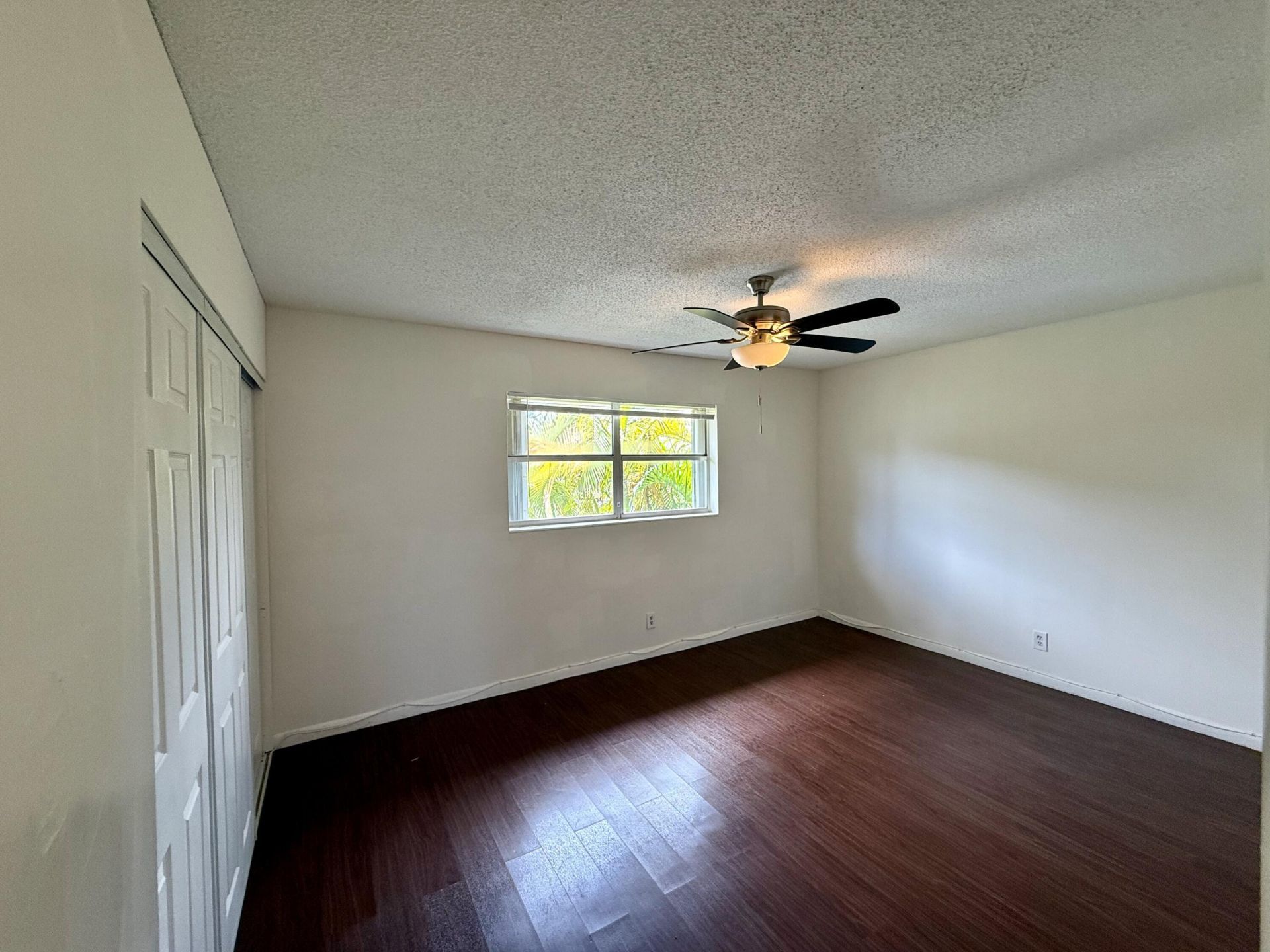 560 SE 2nd Avenue, Deerfield Beach, FL 33441 Photo