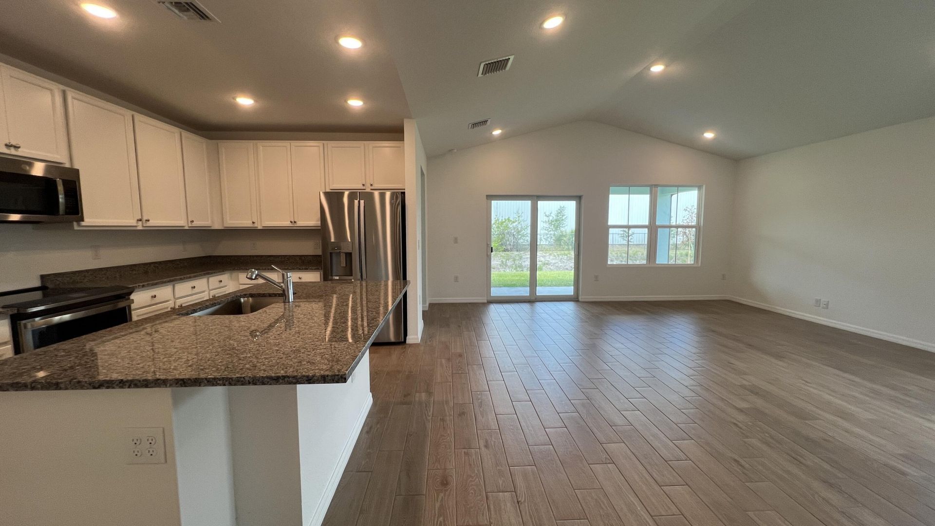 1782 SW Bayshore Boulevard, Port Saint Lucie, FL 34984 Photo