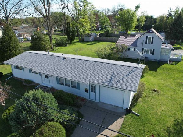 725 Lancaster Street, Platteville, WI 53818