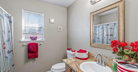 942 Ayers Ln, Galt, CA 95632 Photo