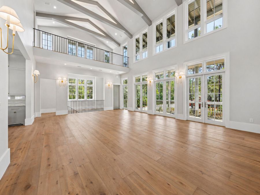 Property Image 100