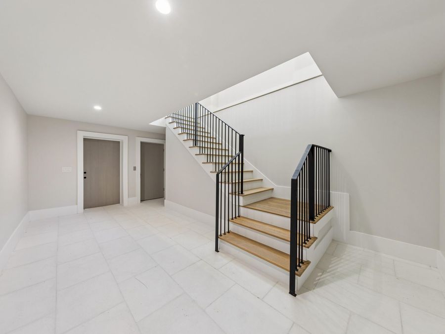 Property Image 95