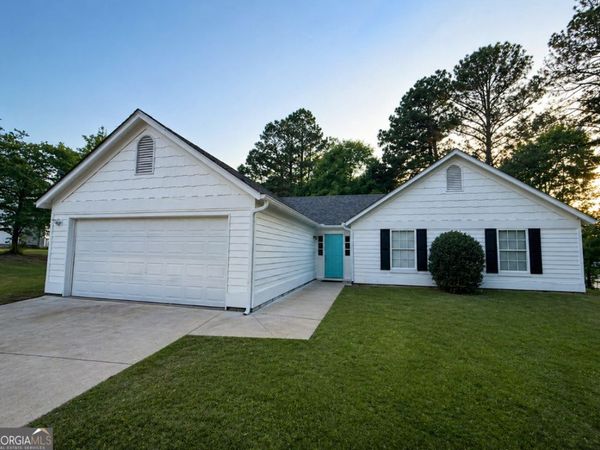 1660 Creek Crossing SE, Conyers, GA 30094