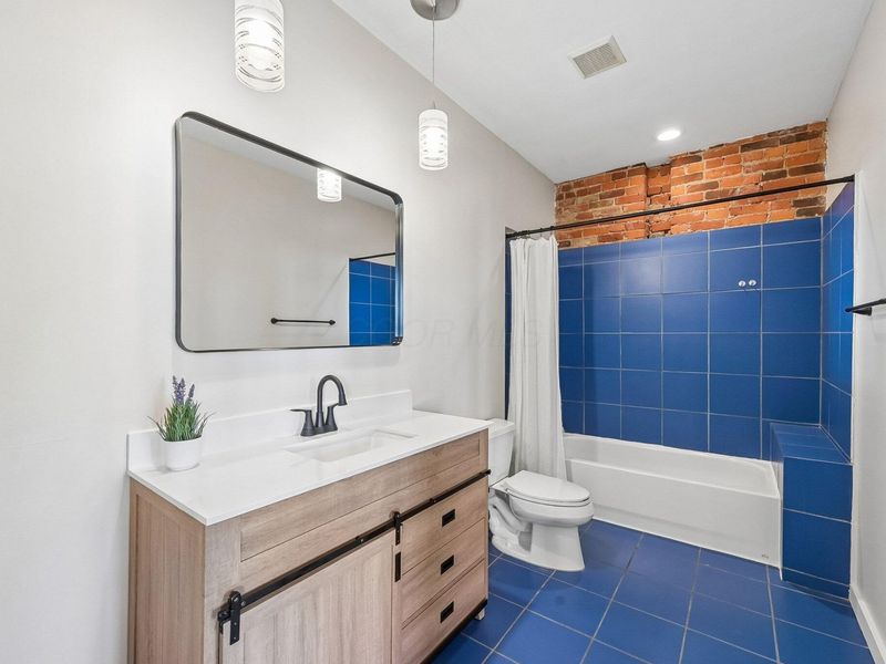 956 N High Street, Unit 2X, Columbus, OH 43201 Photo 20
