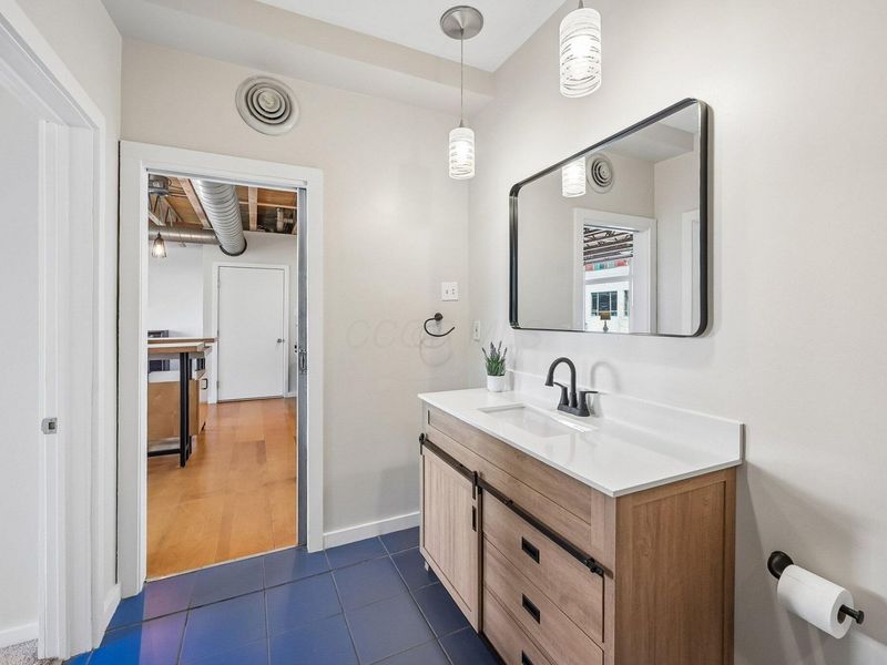 956 N High Street, Unit 2X, Columbus, OH 43201 Photo 21