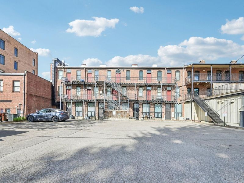 956 N High Street, Unit 2X, Columbus, OH 43201 Photo 35