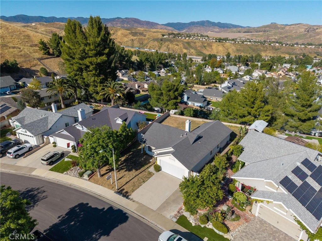 31918 Gelding, Castaic, CA 91384 Main Photo