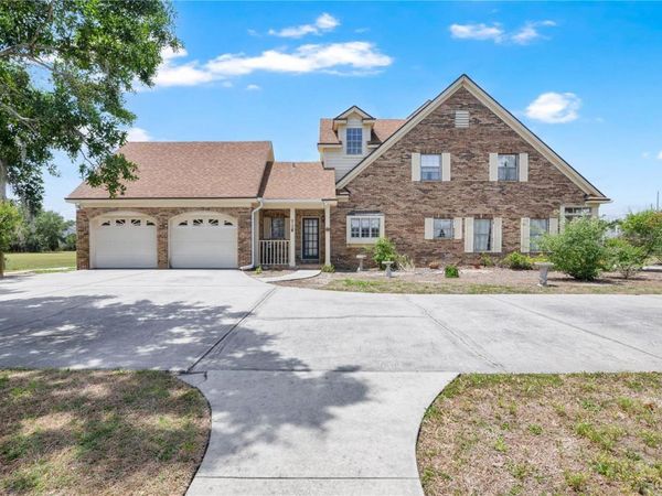 2105 CLUBHOUSE ROAD , LAKELAND, FL 33813