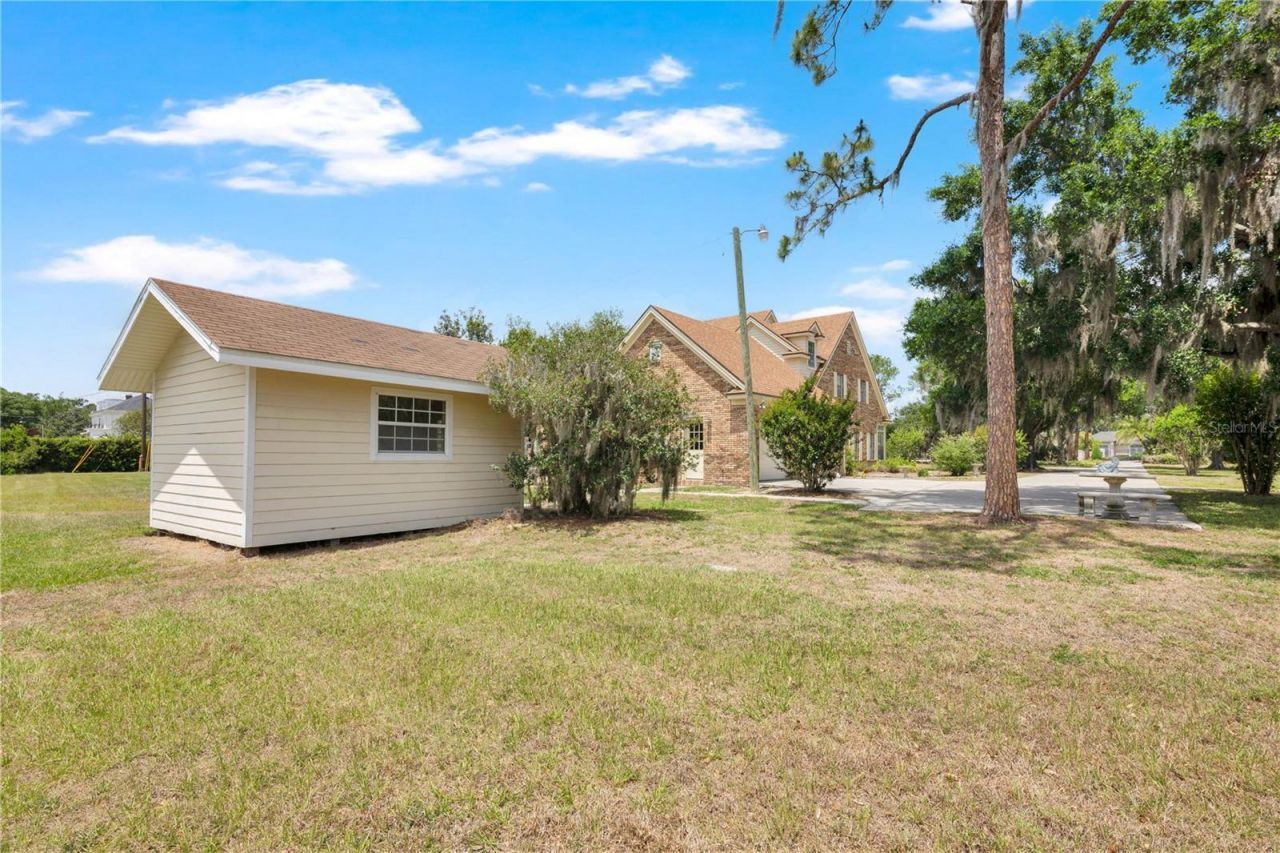 2105 Clubhouse Road, Lakeland, FL 33813 Photo
