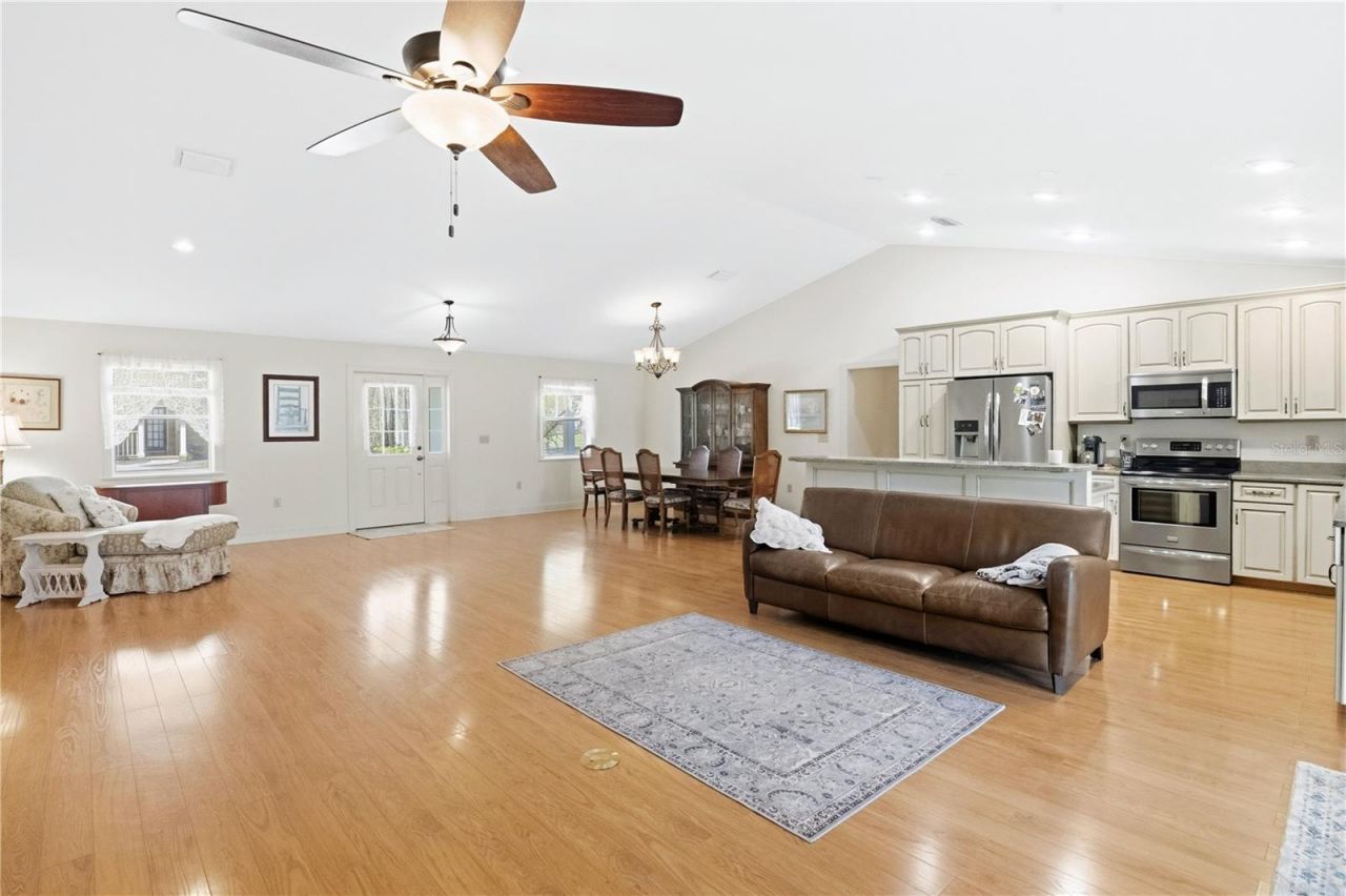 2105 Clubhouse Road, Lakeland, FL 33813 Photo