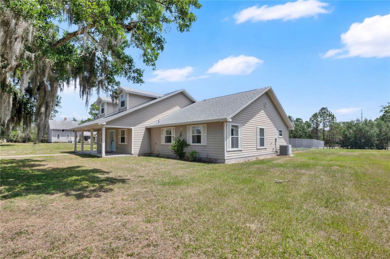 2105 Clubhouse Road, Lakeland, FL 33813 Photo