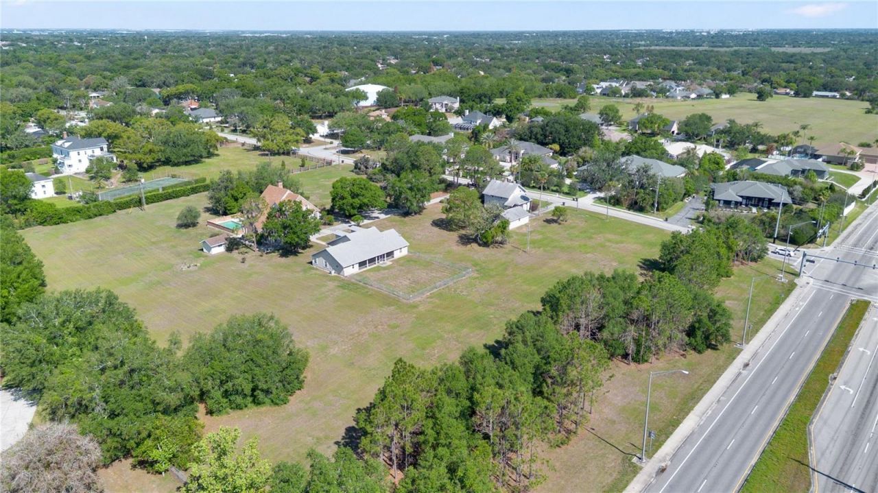 2105 Clubhouse Road, Lakeland, FL 33813 Photo